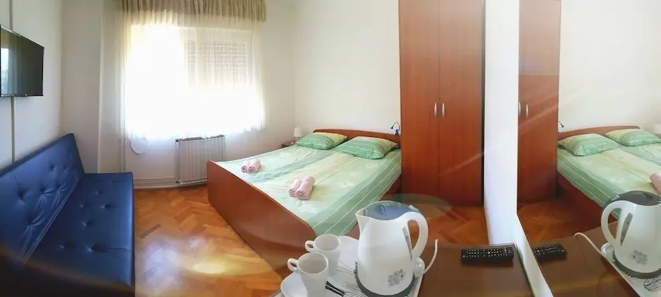 Tek Büyük Yataklı Oda, Balkon