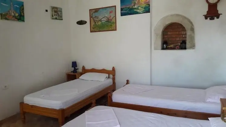 Tek Büyük Yataklı Oda, Sigara İçilmez