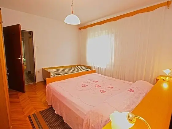 Tek Büyük Yataklı Oda, 1 Yatak Odası (1370/12895)