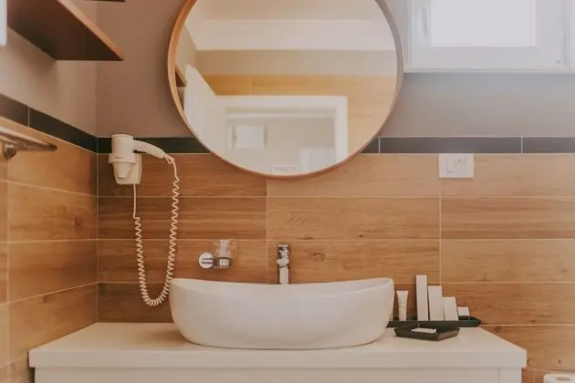 Deluxe Tek Büyük Yataklı Oda, Deniz Manzaralı