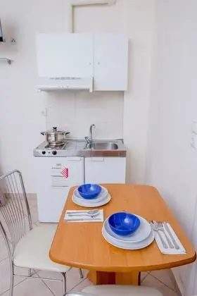 Stüdyo (for 3)