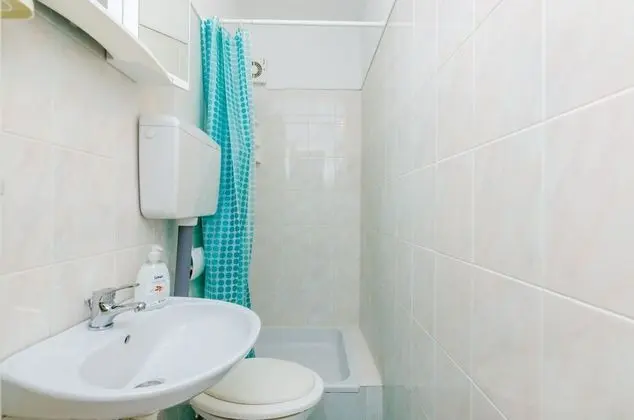 Tek Kişilik Oda (Single Room with Terrace and Sea View)