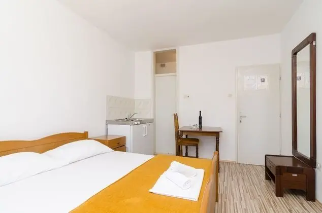 Basic Tek Büyük Yataklı Oda, 1 Çift Kişilik Yatak, Balkon, Deniz Manzaralı