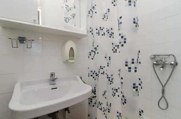 Basic Tek Büyük Yataklı Oda, 1 Çift Kişilik Yatak, Balkon, Deniz Manzaralı