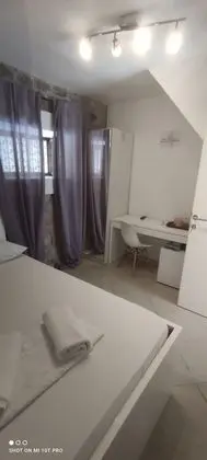 Deluxe Tek Büyük Yataklı Oda (1)