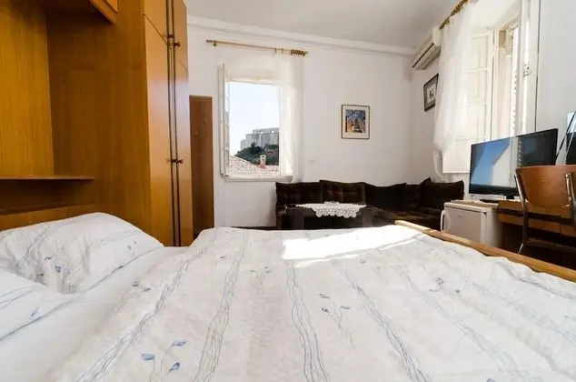 Tek Büyük Yataklı Oda (Comfort Double Room with Patio)