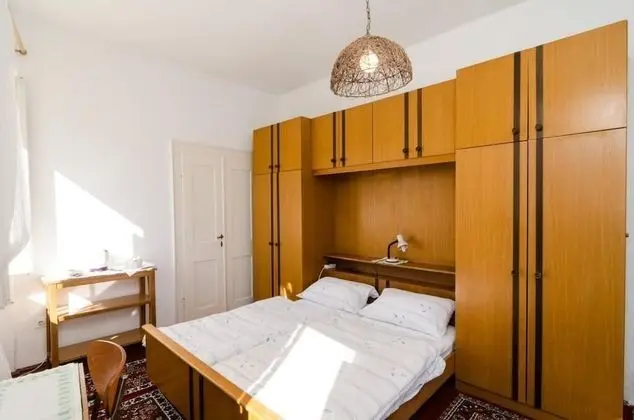 Tek Büyük Yataklı Oda (Comfort Double Room with Patio)
