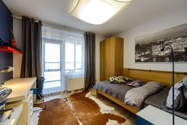 Design Tek Büyük Yataklı Oda