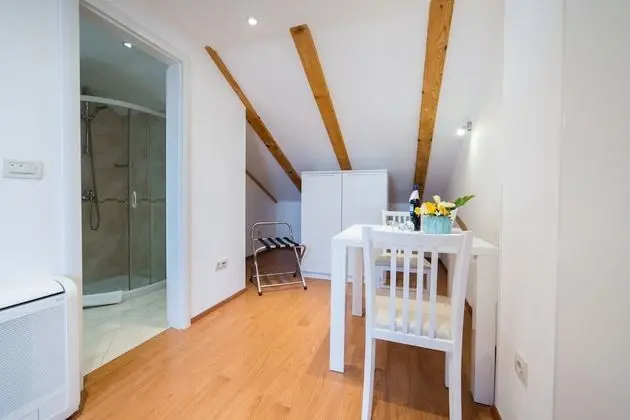 Standard Stüdyo, Deniz Manzaralı