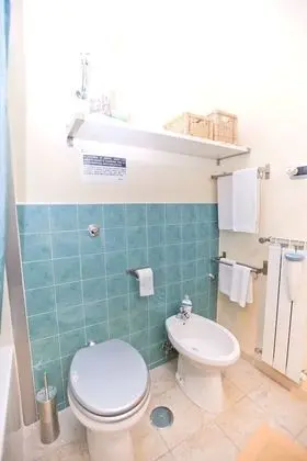 Comfort Tek Büyük Yataklı Oda, Ortak Banyo