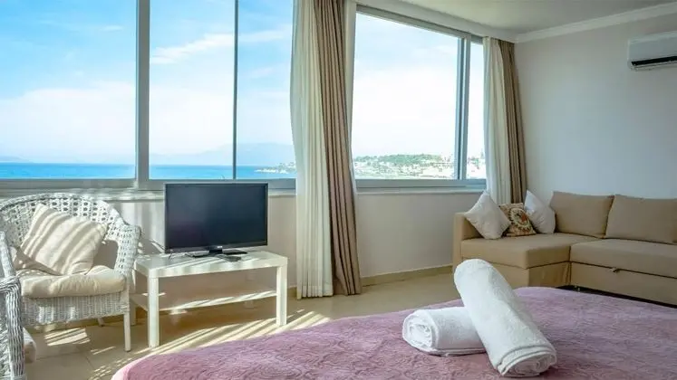 Corner Room, Deniz Manzaralı, Aileye Özel
