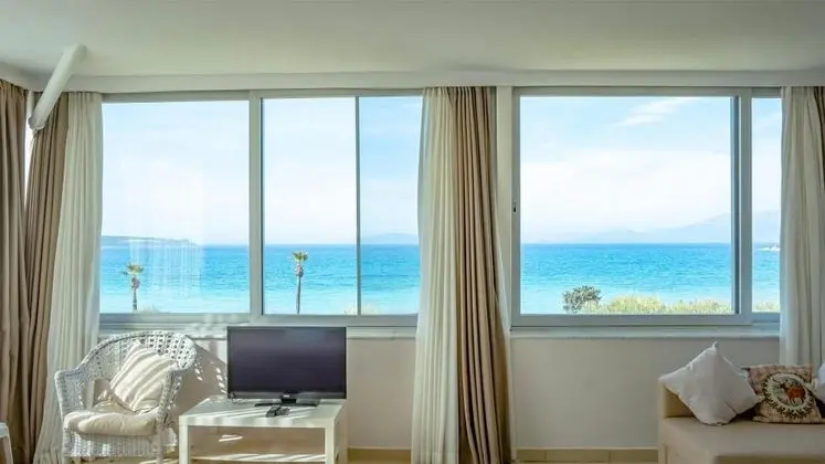 Corner Room, Deniz Manzaralı, Aileye Özel