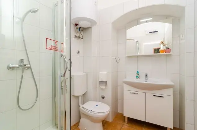 İki Ayrı Yataklı Oda, Şehir Manzaralı