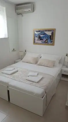 Economy Tek Büyük veya İki Ayrı Yataklı Oda