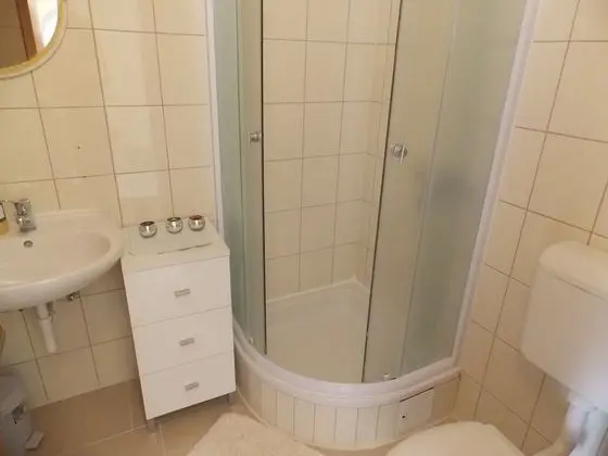 Tek Büyük Yataklı Oda, Balkon