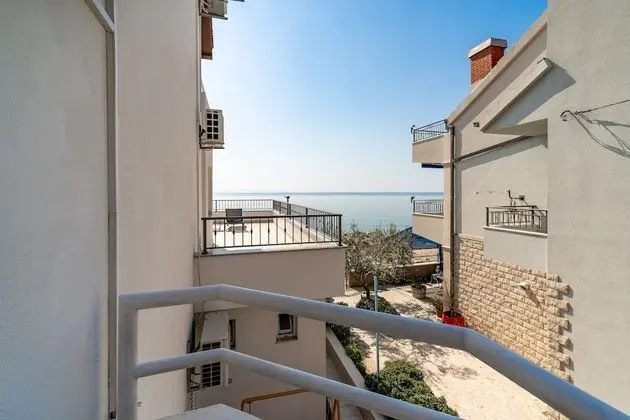 Comfort Tek Büyük Yataklı Oda, 1 En Büyük (King) Boy Yatak ve Çekyat, Dağ Manzaralı