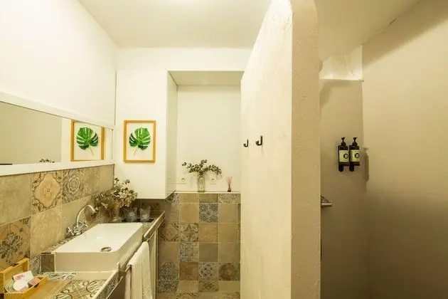 Standard Tek Büyük Yataklı Oda, 1 Çift Kişilik Yatak, Avlu Manzaralı, Kule