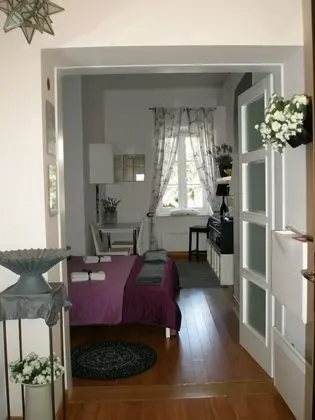 Comfort Tek Büyük Yataklı Oda