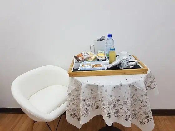 Büyük Yataklı Tek Kişilik Oda