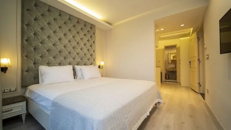 Deluxe Dört Kişilik Oda