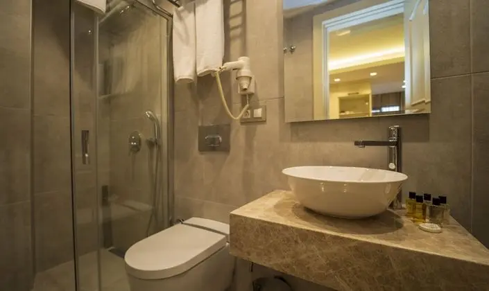 Deluxe Stüdyo Süit