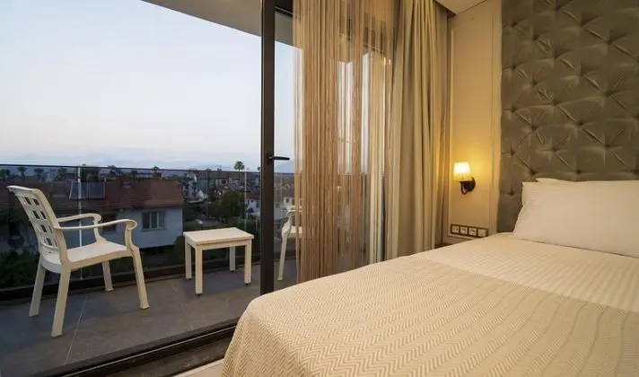 Deluxe Oda Balkonlu, Şehir Manzaralı, Balkonlu
