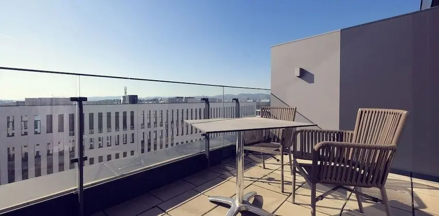 Tek Büyük Yataklı Oda (Style Panorama with Terrace)