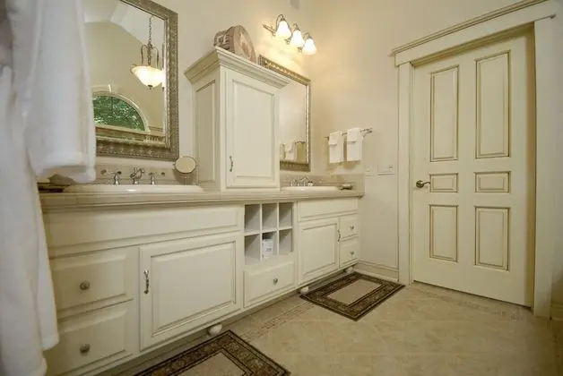 Luxury Süit, 1 En Büyük (King) Boy Yatak (The Bella Suite)
