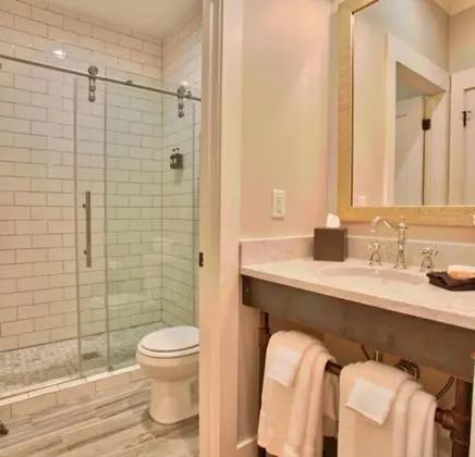Deluxe Oda, Özel Banyo