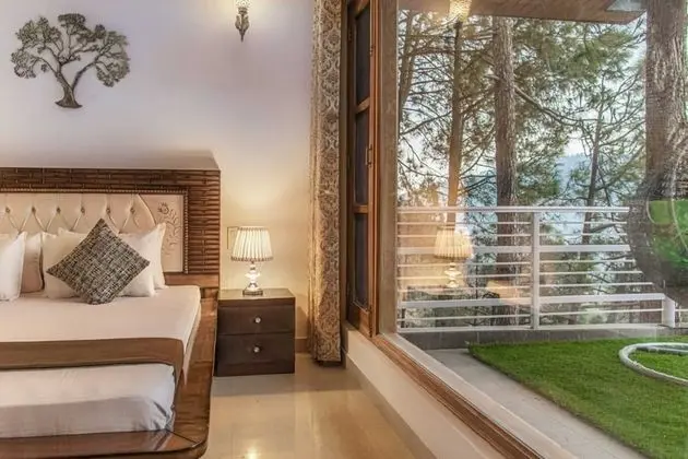 Deluxe Tek Büyük Yataklı Oda