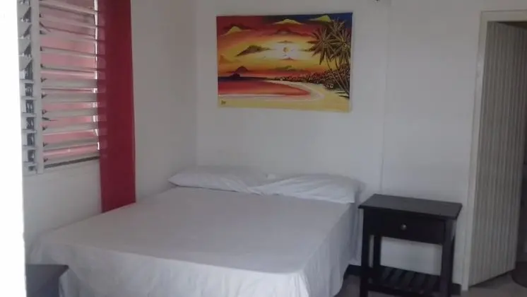Standard Oda (with Air Conditioning )