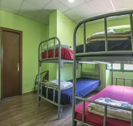 Ortak Ranzalı Oda, Karma Ranzalı Oda (1 bed in a 10-Bed Dormitory Room)