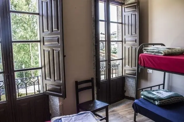 Ortak Ranzalı Oda, Karma Ranzalı Oda (1 bed in a 10-Bed Dormitory Room)