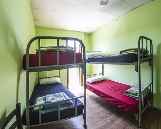 Ortak Ranzalı Oda, Karma Ranzalı Oda (1 bed in a 10-Bed Dormitory Room)