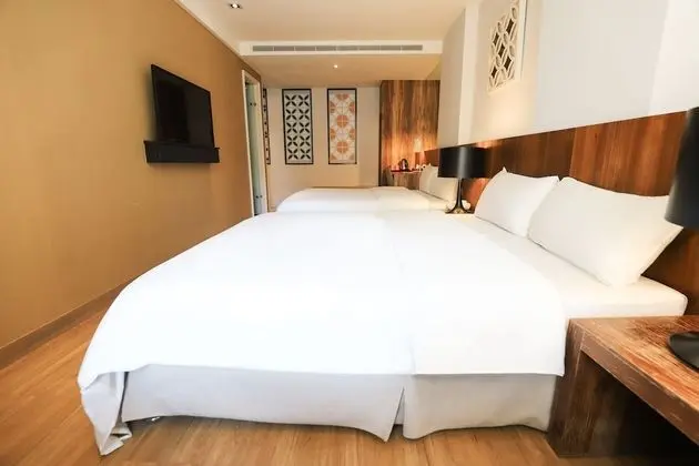 Deluxe Dört Kişilik Oda