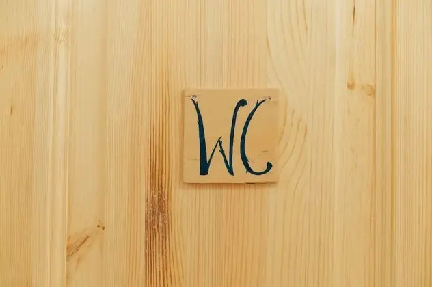 Economy Tek Büyük Yataklı Oda, Ortak Banyo