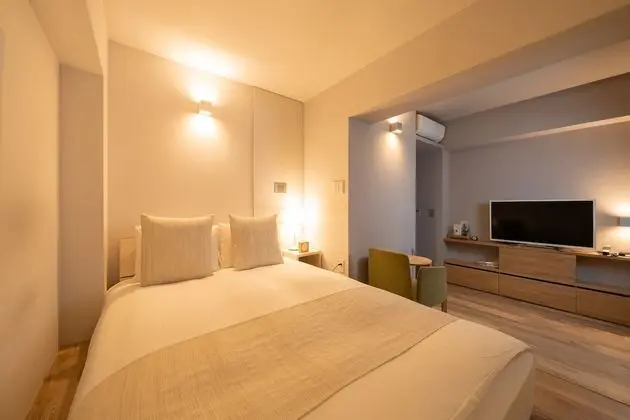Design Tek Büyük Yataklı Oda, 1 Çift Kişilik Yatak, Sigara İçilmez