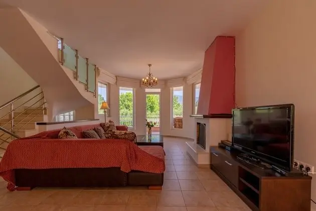Villa, 5 Yatak Odası, Kişiye Özel Havuzlu