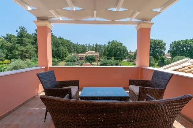 Villa, 5 Yatak Odası, Kişiye Özel Havuzlu