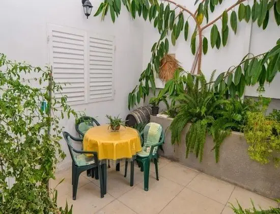 Stüdyo (Rosa - 30m from beach - SA2(2))