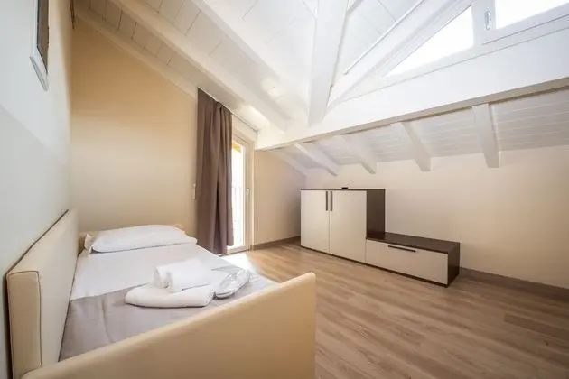 Junior Süit, Dağ Manzaralı