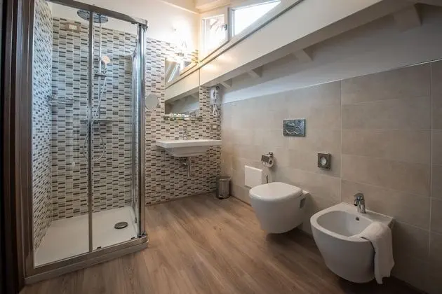 Junior Süit, Dağ Manzaralı