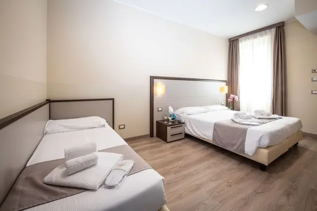 Superior Üç Kişilik Oda, Balkon