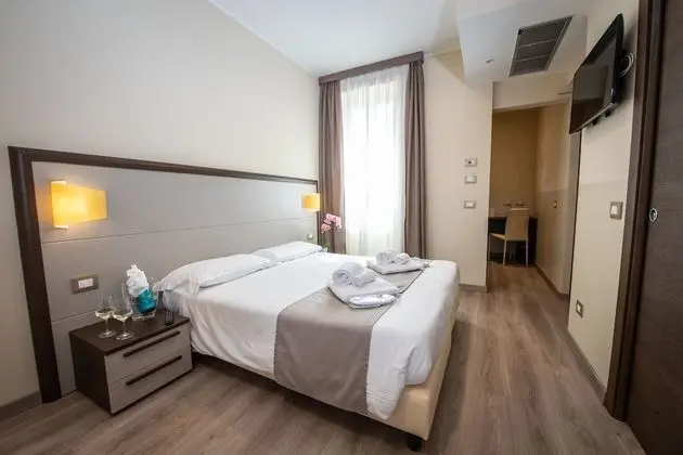 Superior Üç Kişilik Oda, Balkon