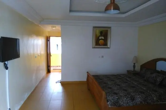 Family Oda, 1 Büyük (Queen) Boy Yatak, Sigara İçilmez