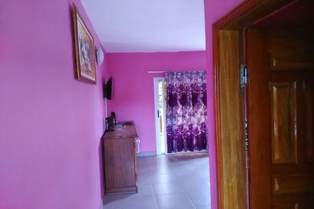 Family Oda, 1 Büyük (Queen) Boy Yatak, Sigara İçilmez