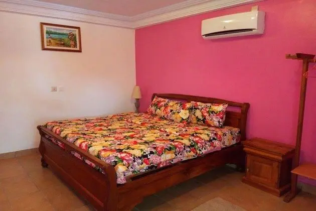 Family Oda, 1 Büyük (Queen) Boy Yatak, Sigara İçilmez