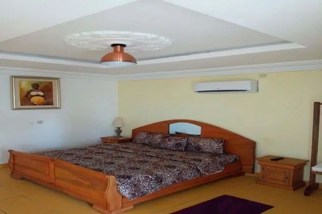 Tek Büyük Yataklı Oda, 1 Büyük (Queen) Boy Yatak, Sigara İçilmez