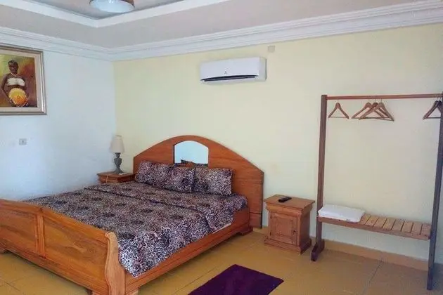 Tek Büyük Yataklı Oda, 1 Büyük (Queen) Boy Yatak, Sigara İçilmez