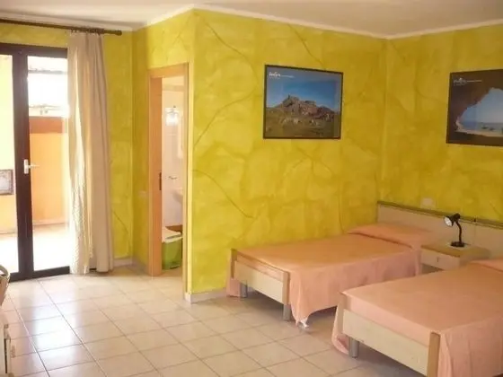 Tek Büyük veya İki Ayrı Yataklı Oda